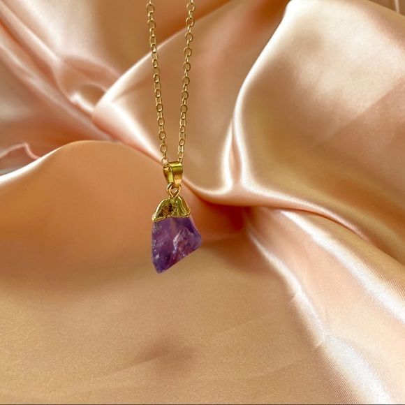 Amethyst Purple Crystal Pendant Necklace - Picture 9 of 12
